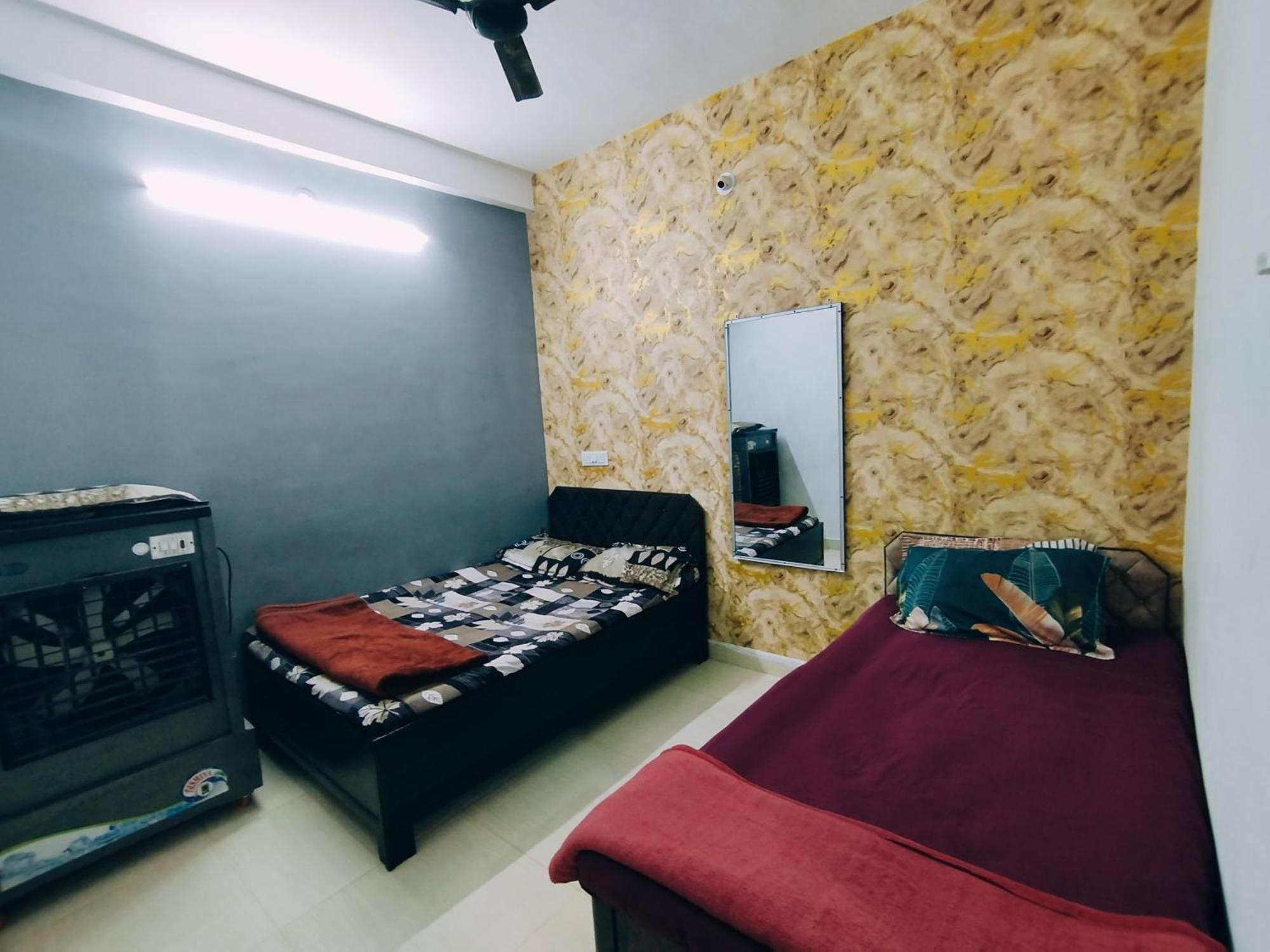 Kalpeshwar Homestay Удджайн Номер фото
